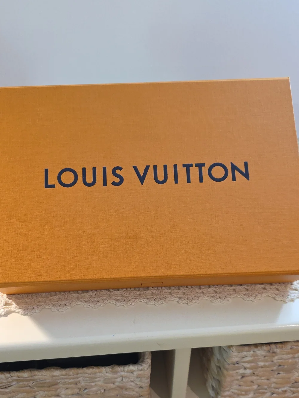 Louis Vuitton Monogram Medium Key Pouch Dust Bag Box Papers Like New Giftable